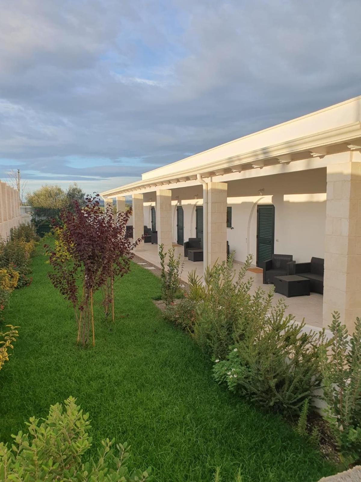 Masseria Strada Agriturismo Джиноза Екстериор снимка