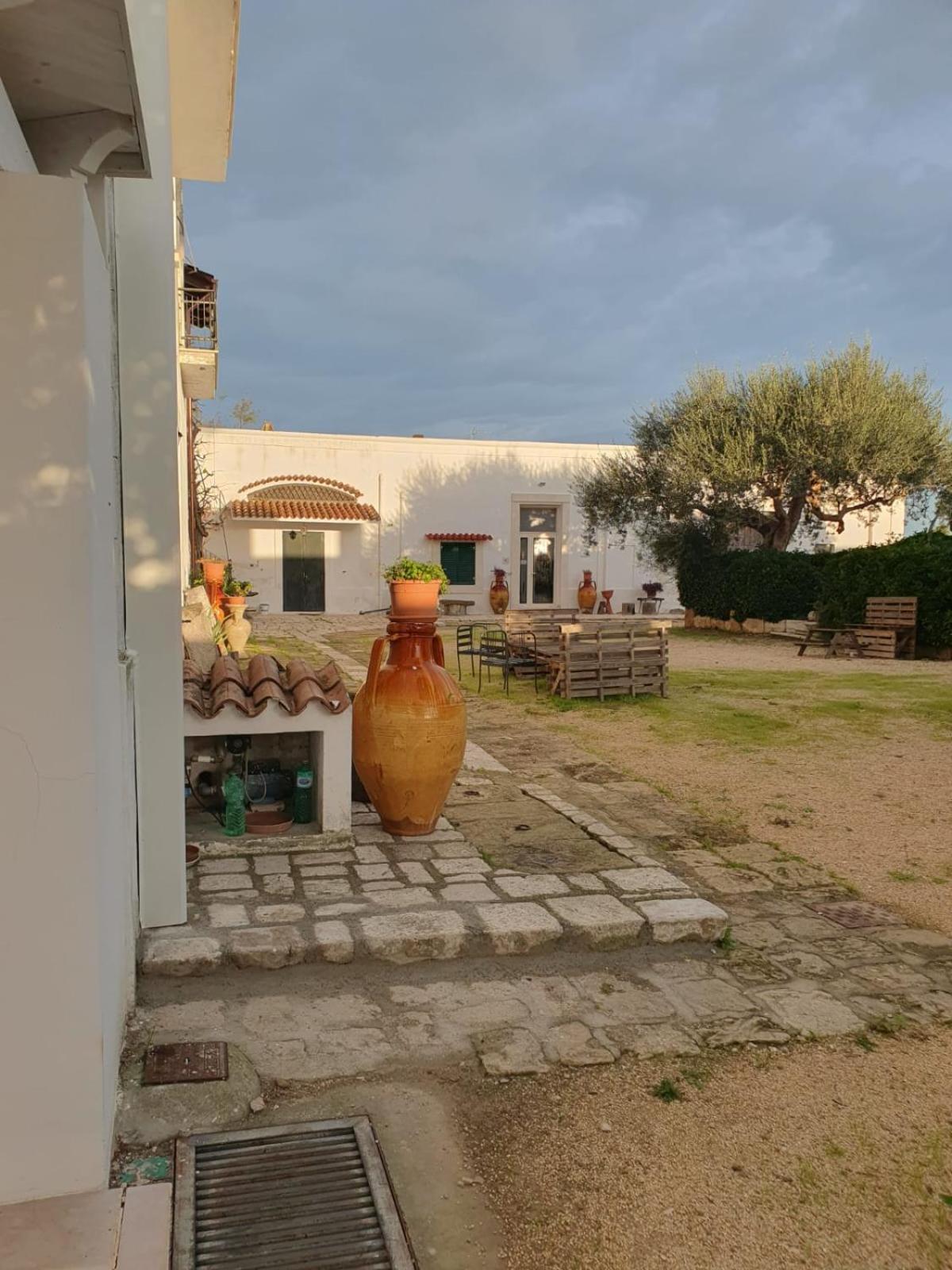 Masseria Strada Agriturismo Джиноза Екстериор снимка