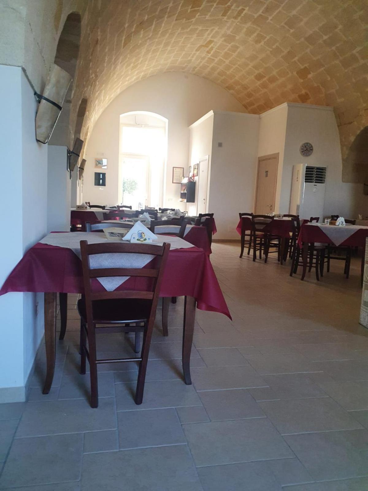 Masseria Strada Agriturismo Джиноза Екстериор снимка