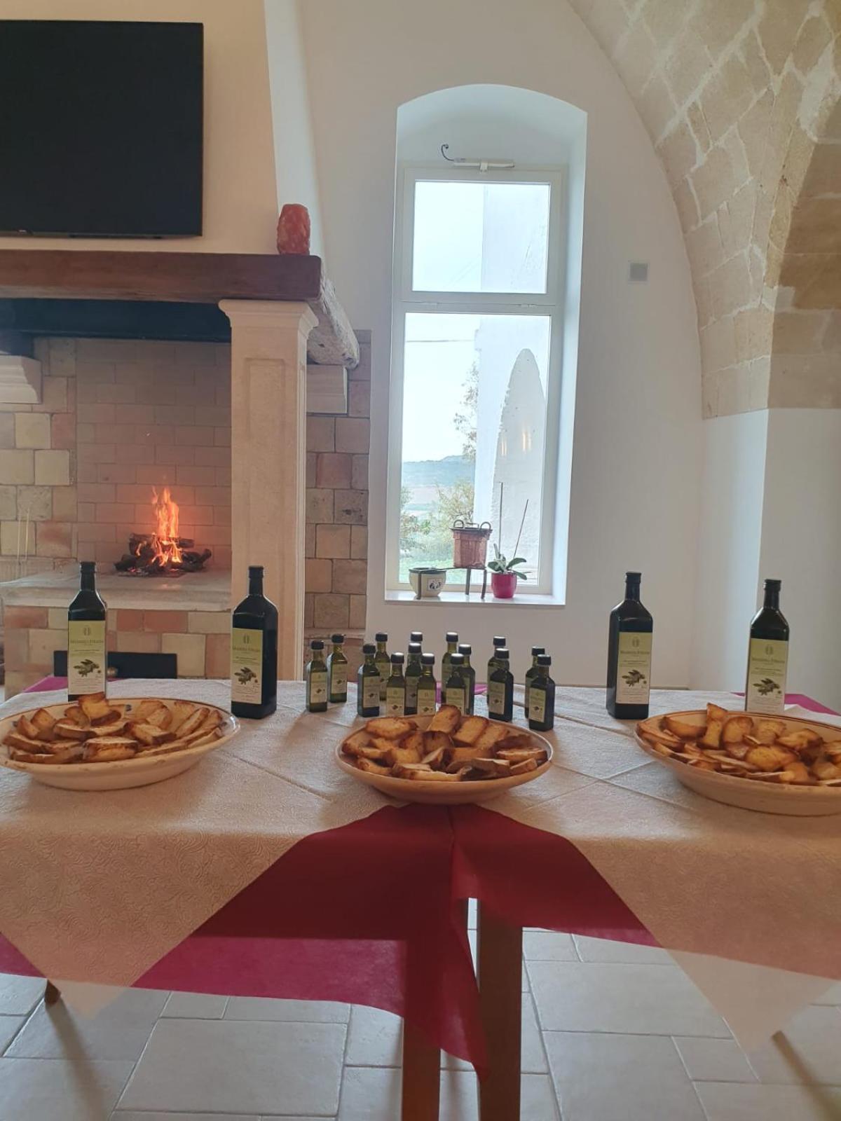 Masseria Strada Agriturismo Джиноза Екстериор снимка