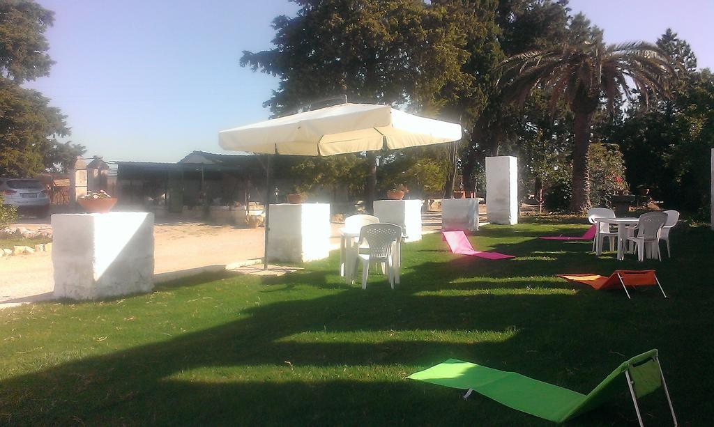 Masseria Strada Agriturismo Джиноза Екстериор снимка